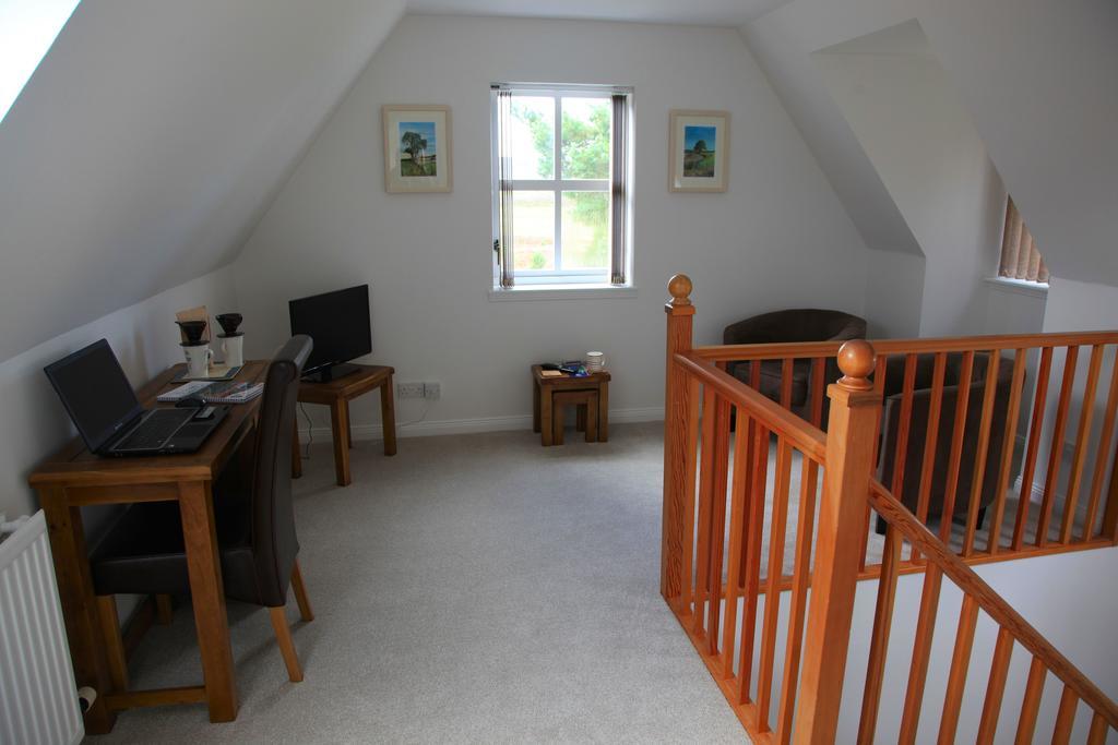 Dava School House Bed & Breakfast Grantown-on-Spey Exterior photo